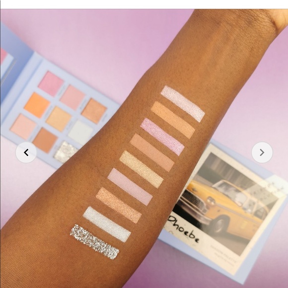 Makeup Revolution x Friends Phoebe Eyeshadow Pallette - Picture 4 of 5